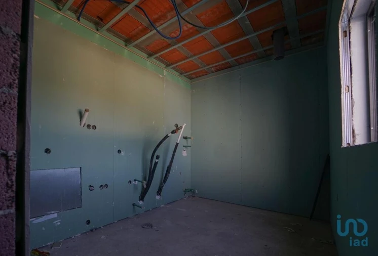 Moradia T4 para Venda em Antas Foto 7