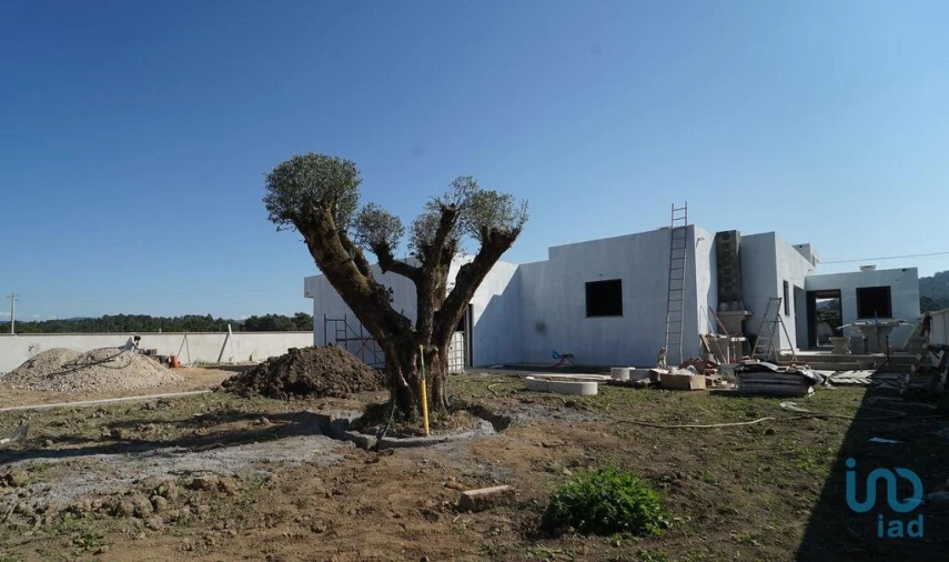 Moradia T4 para Venda em Antas Foto 11