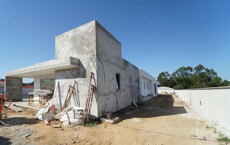 Moradia T4 para Venda em Antas Foto 17