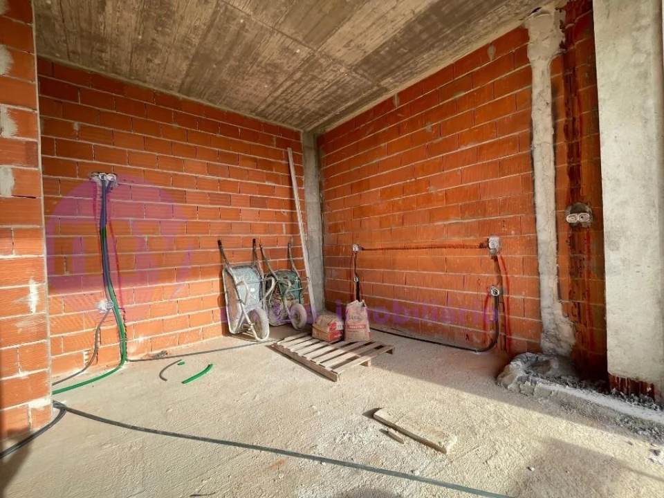 Moradia T4 para Venda em Gaeiras Foto 11