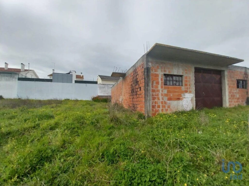 Garagem para Venda em Romeira e Várzea Foto 7