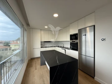 Apartamento T3 para Venda em Leiria, Pousos, Barreira e Cortes