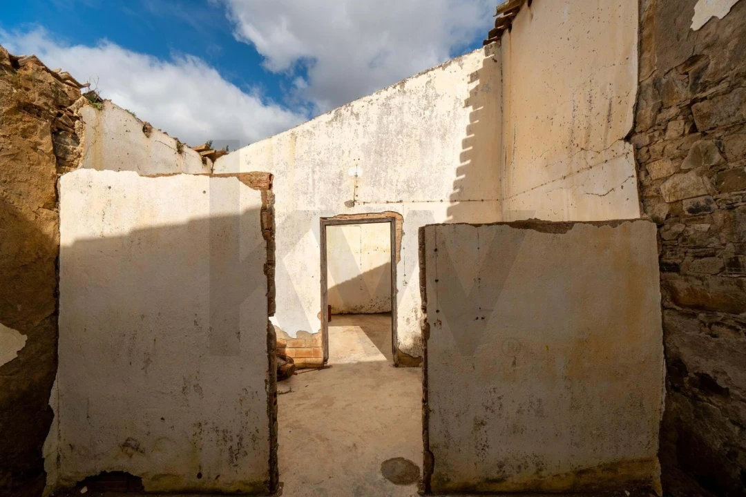 Moradia T3 para Venda em Odeleite Foto 22