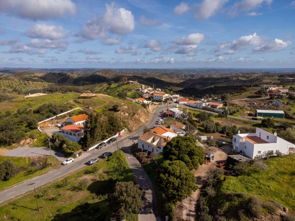 Moradia T3 para Venda em Odeleite Foto 39