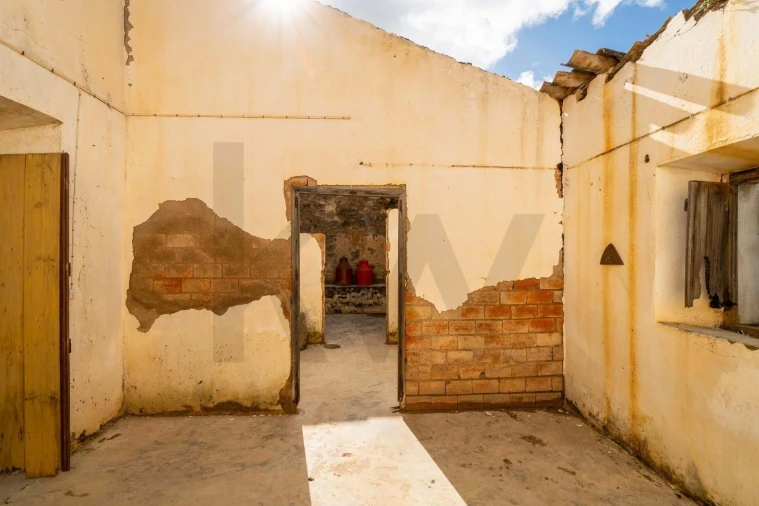 Moradia T3 para Venda em Odeleite Foto 24