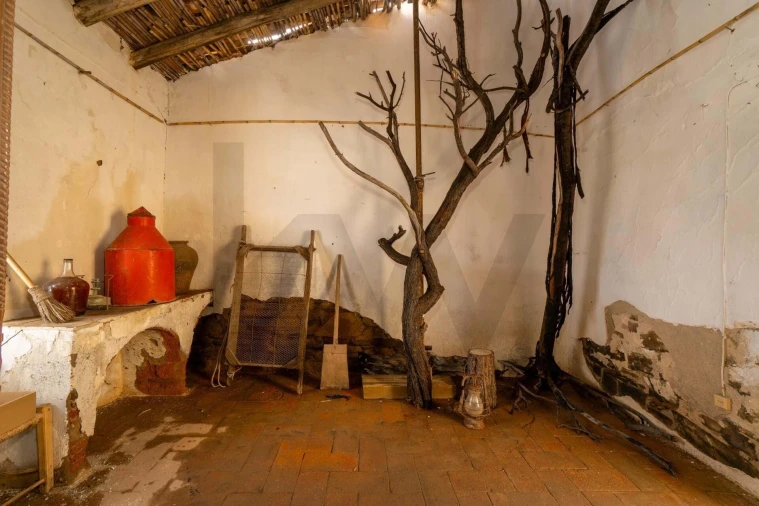 Moradia T3 para Venda em Odeleite Foto 11