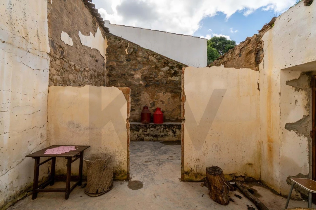 Moradia T3 para Venda em Odeleite Foto 21