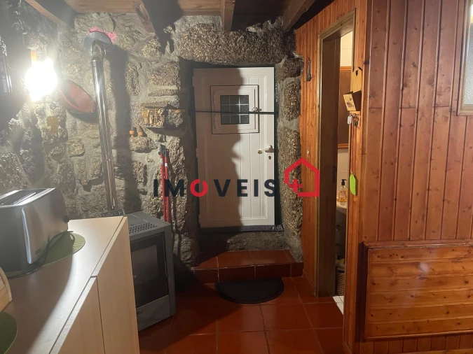 Moradia T2 para Venda em Sabugueiro Foto 12