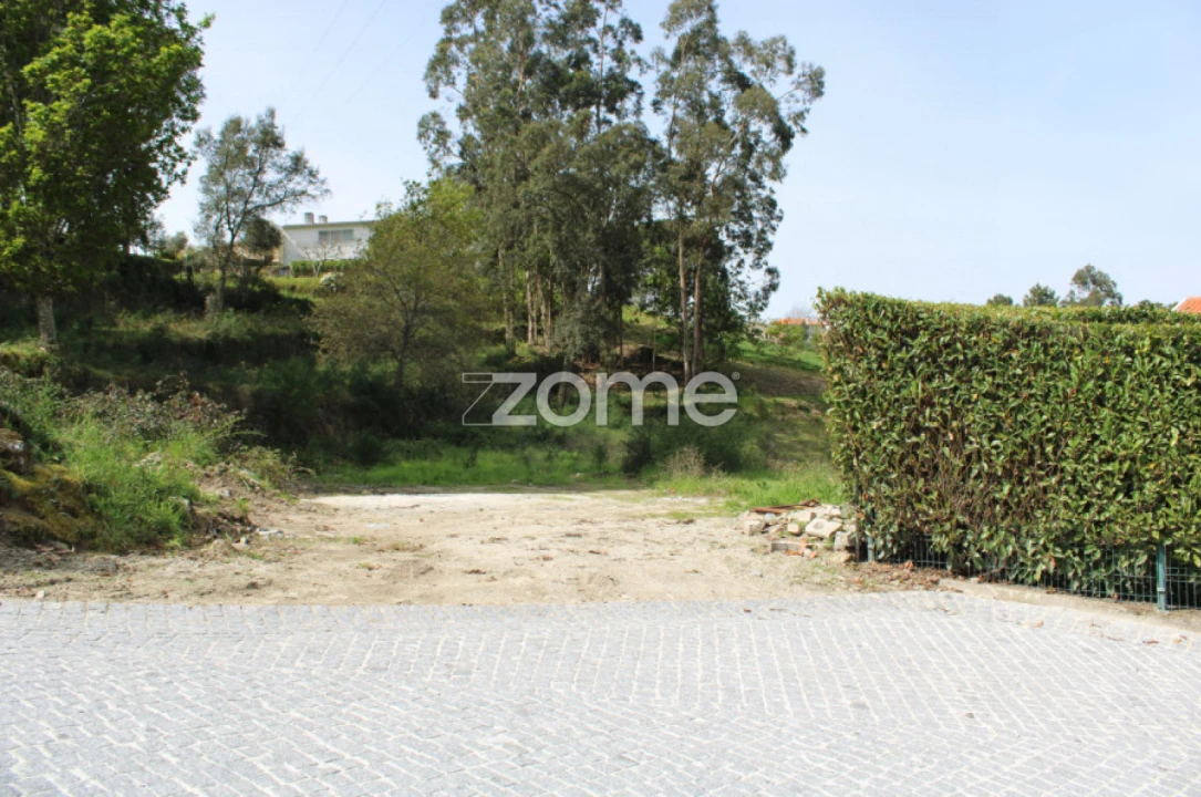Terreno para Venda em Águas Santas e Moure Foto 5