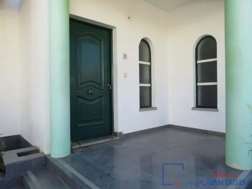 Moradia T4 para Venda em Assunção, Ajuda, Salvador e Santo Ildefonso Foto 20