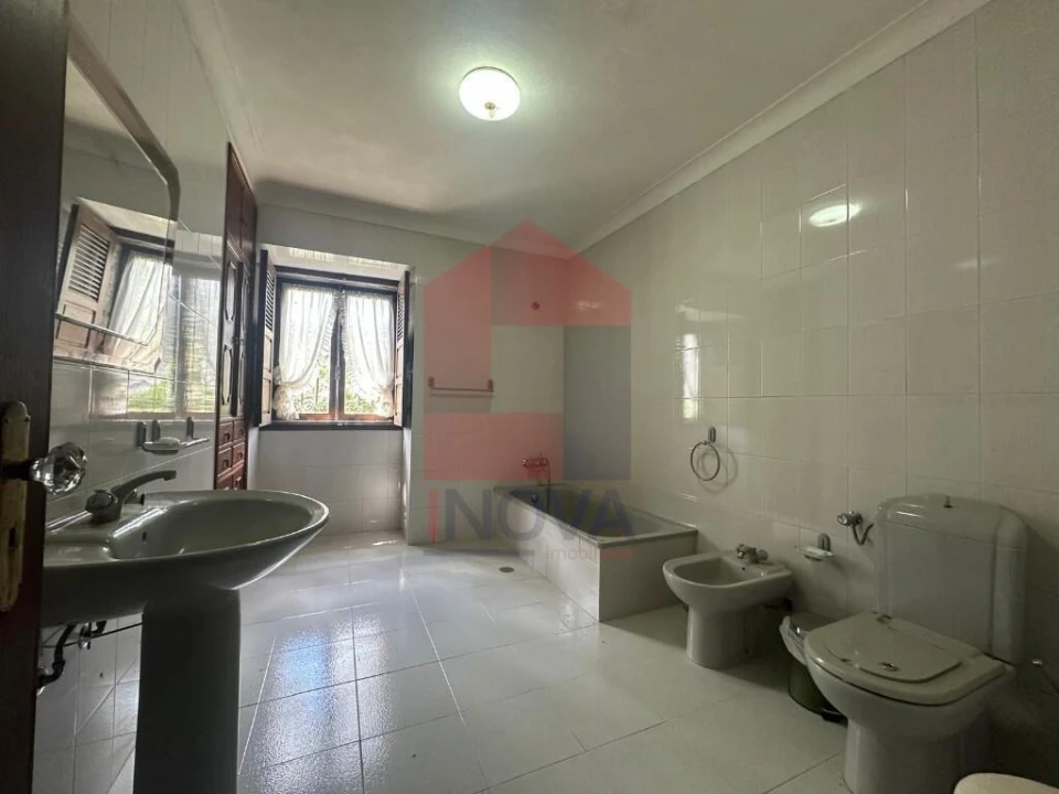 Quinta T5 para Venda em Valdreu Foto 86