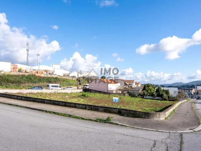 Terreno para Venda em Valongo Foto 5