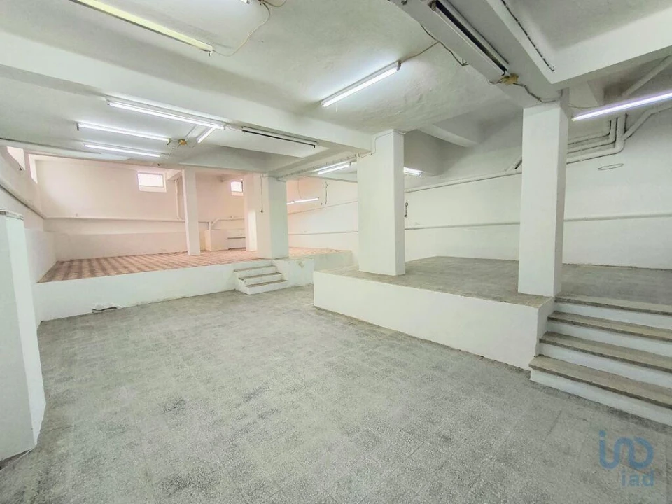 Loja para Venda em São Domingos de Benfica Foto 2