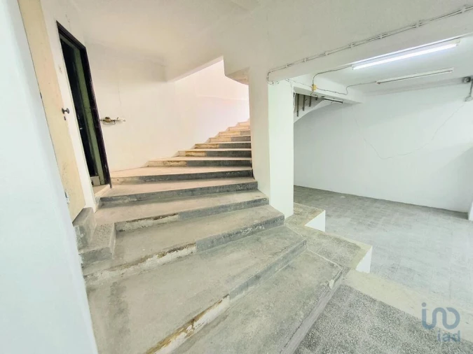 Loja para Venda em São Domingos de Benfica Foto 13