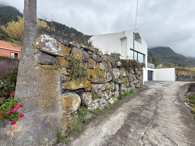 Moradia T3 para Venda em Ponta Delgada Foto 28