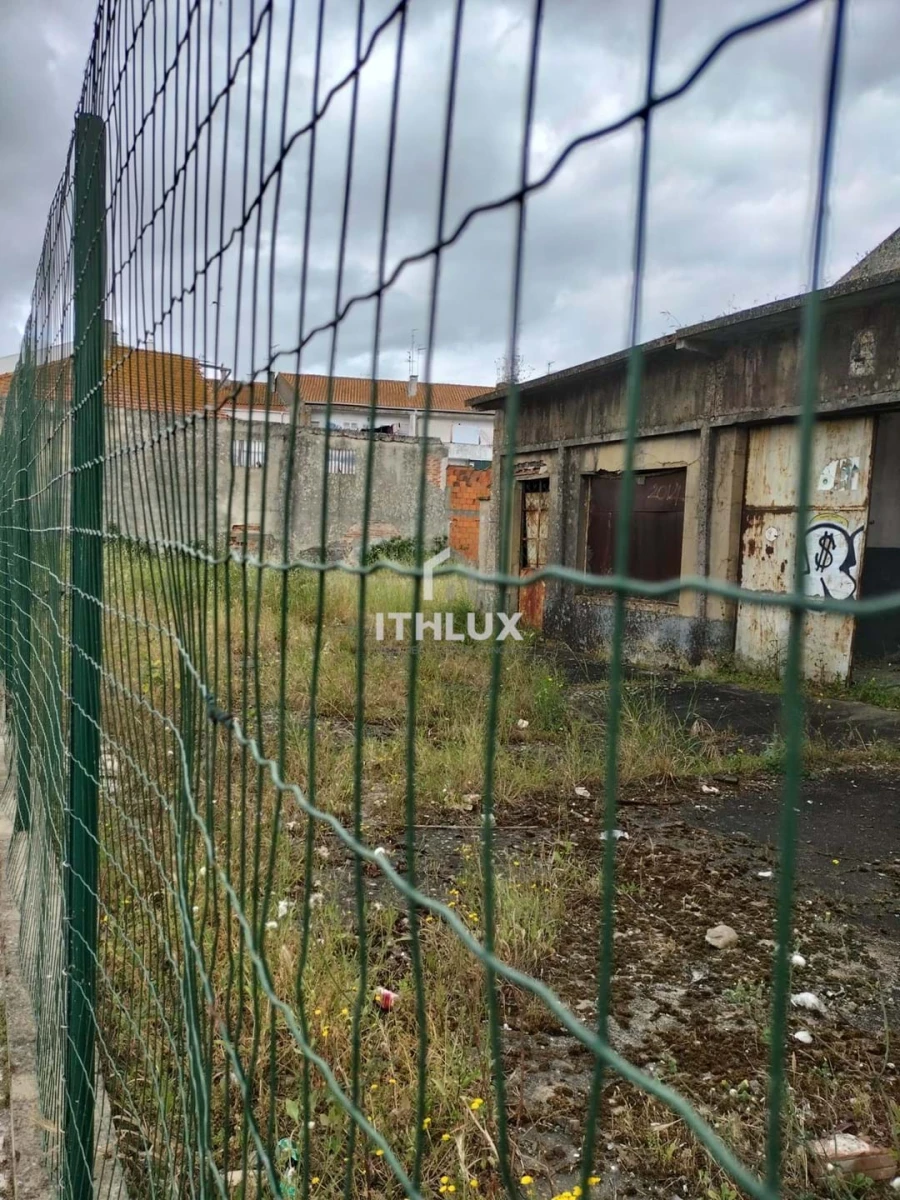 Terreno para Venda em Samora Correia Foto 4