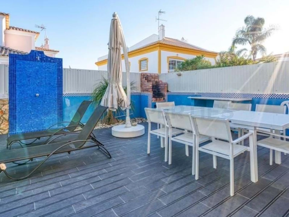 Moradia T6 para Venda em Albufeira e Olhos de Água Foto 39