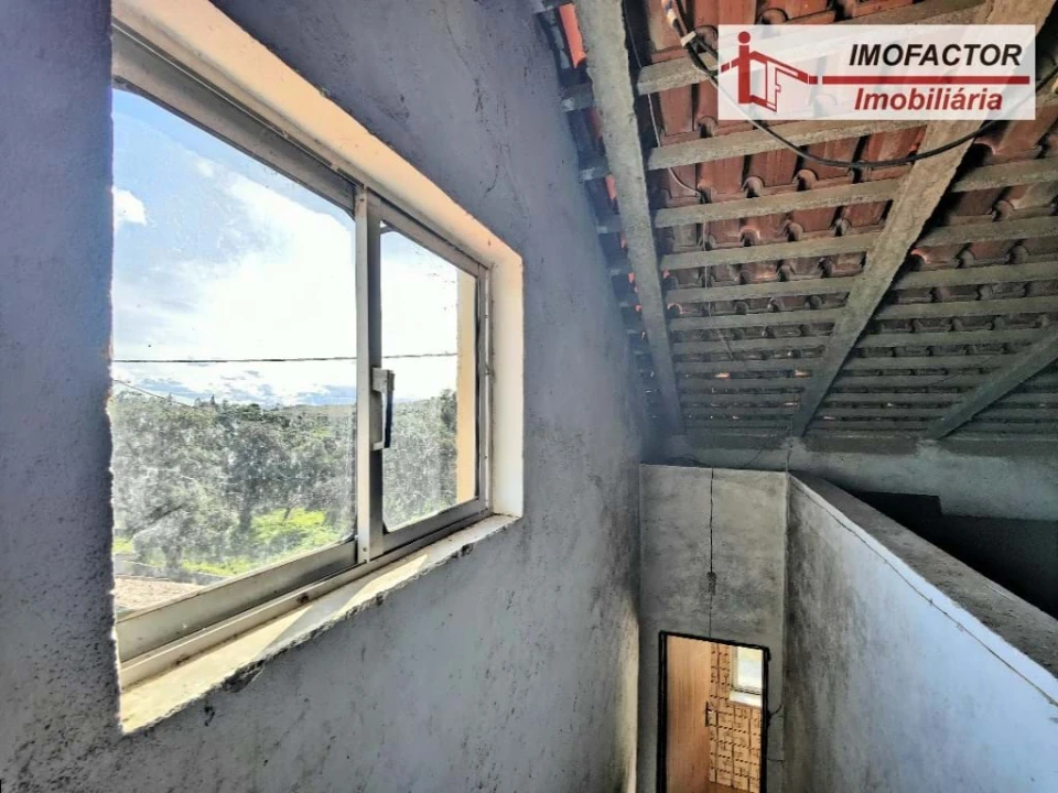 Moradia T2 para Venda em Cebolais de Cima e Retaxo Foto 13