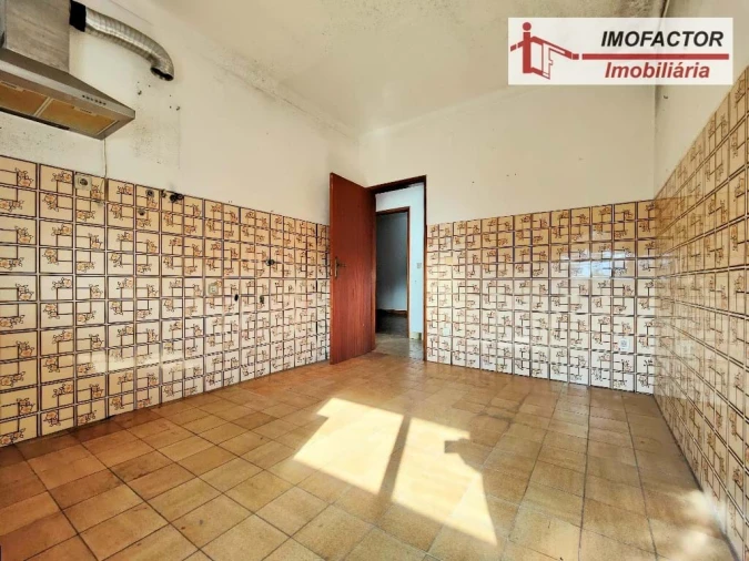 Moradia T2 para Venda em Cebolais de Cima e Retaxo Foto 4