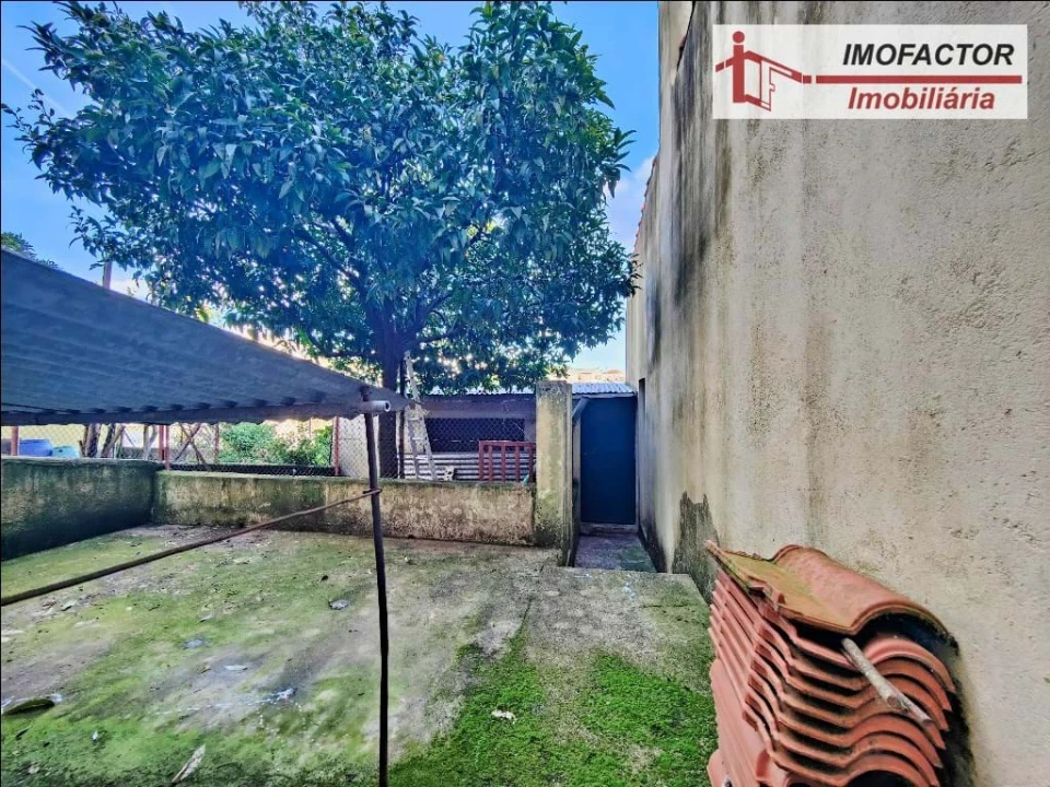 Moradia T2 para Venda em Cebolais de Cima e Retaxo Foto 26