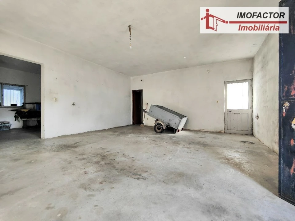 Moradia T2 para Venda em Cebolais de Cima e Retaxo Foto 17