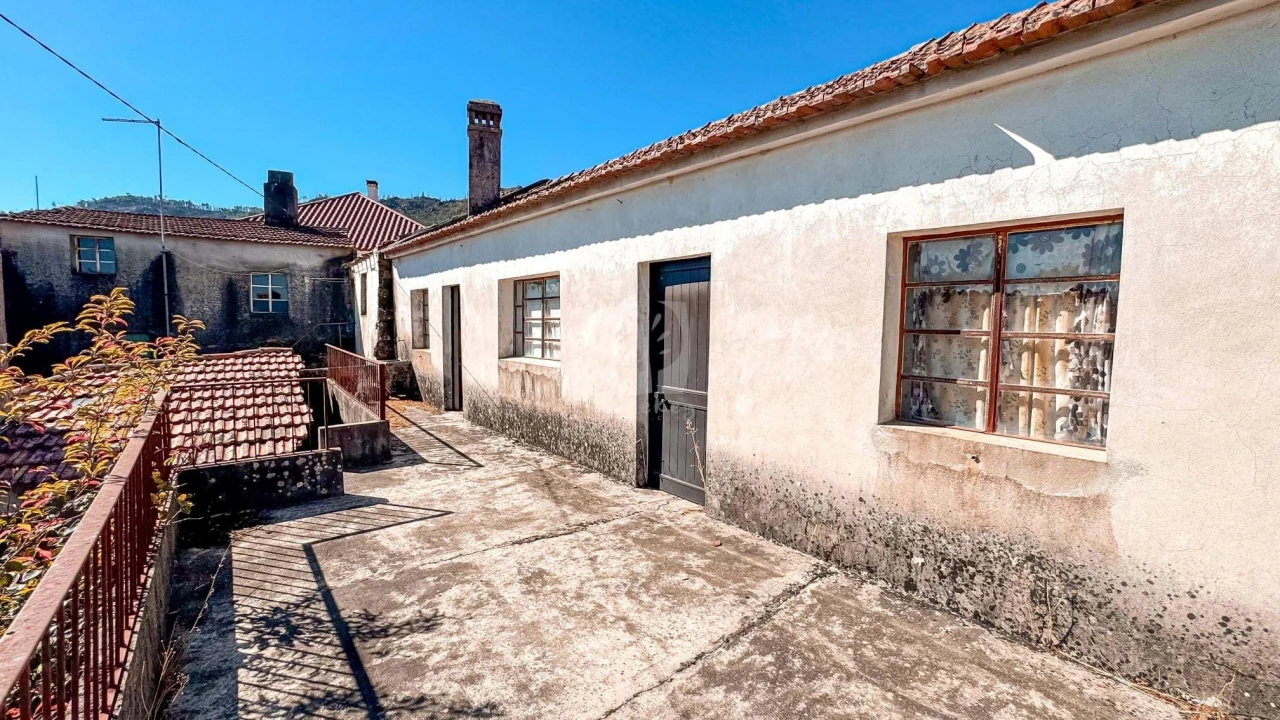 Moradia T3 para Venda em Montes da Senhora Foto 6