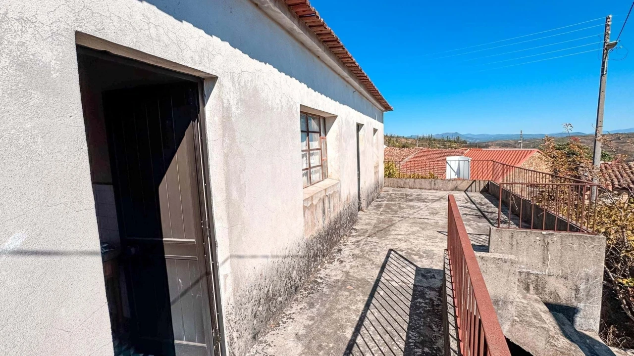 Moradia T3 para Venda em Montes da Senhora Foto 4