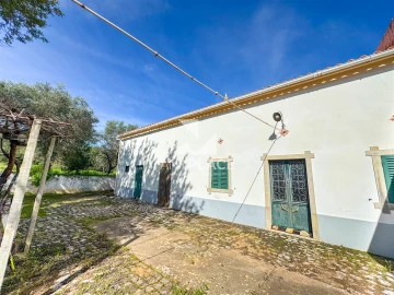 Moradia T4 para Venda em Salir