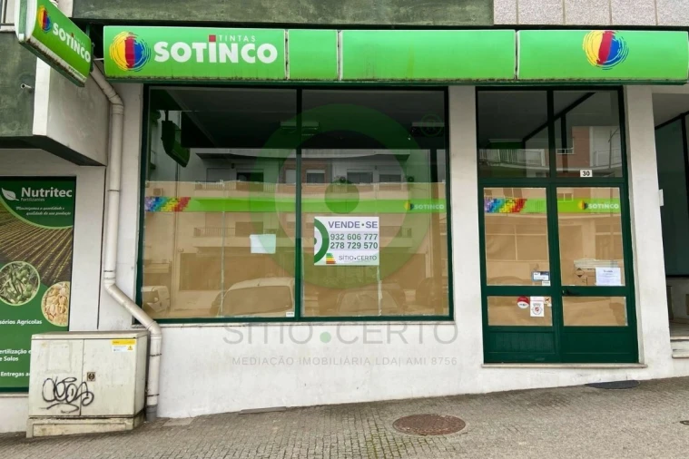 Loja para Venda em Valpaços e Sanfins Foto 1