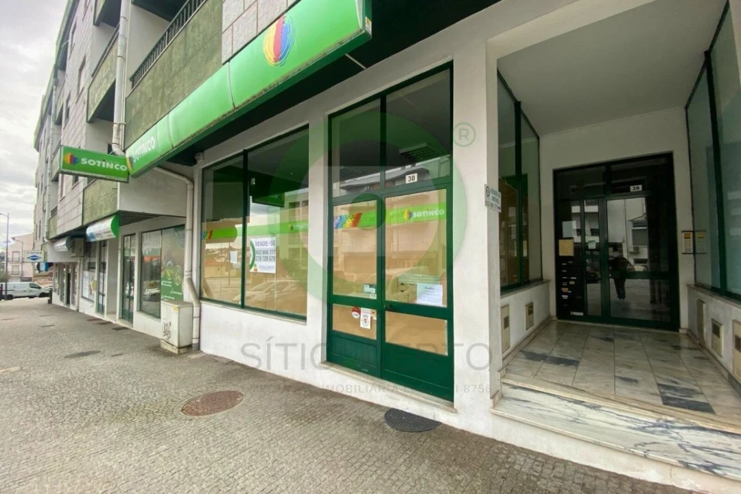 Loja para Venda em Valpaços e Sanfins Foto 2