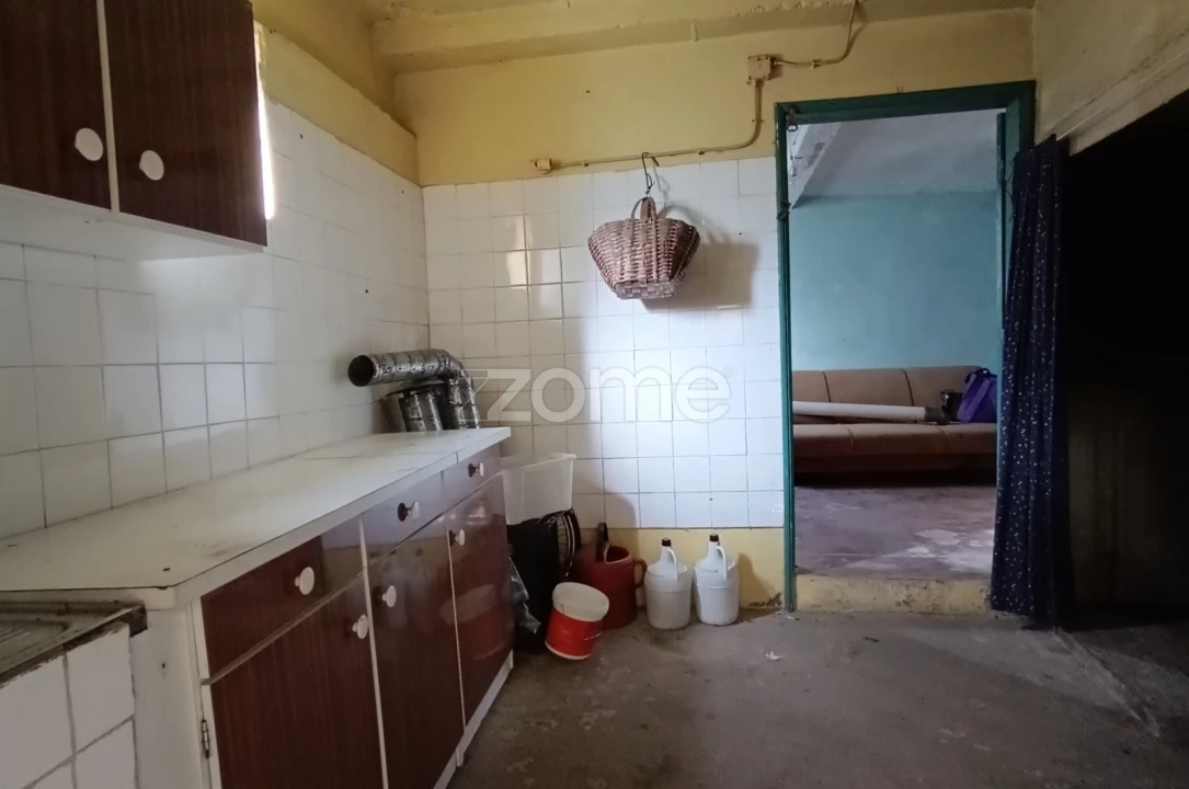 Moradia T2 para Venda em Santa Cruz do Douro e São Tomé de Covelas Foto 19
