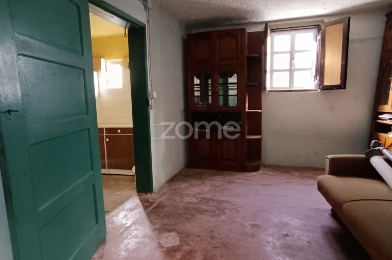 Moradia T2 para Venda em Santa Cruz do Douro e São Tomé de Covelas Foto 17