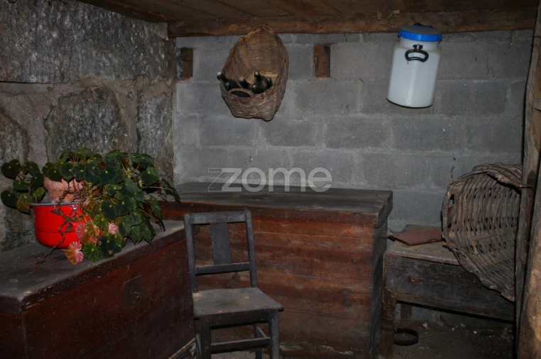 Moradia T2 para Venda em Santa Cruz do Douro e São Tomé de Covelas Foto 26