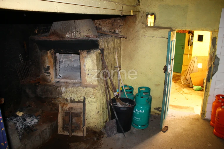 Moradia T2 para Venda em Santa Cruz do Douro e São Tomé de Covelas Foto 22