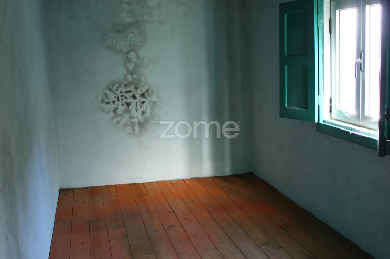 Moradia T2 para Venda em Santa Cruz do Douro e São Tomé de Covelas Foto 8