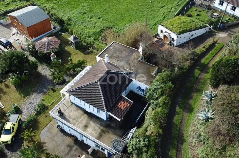 Moradia T6 para Venda em Santa Barbara Foto 3