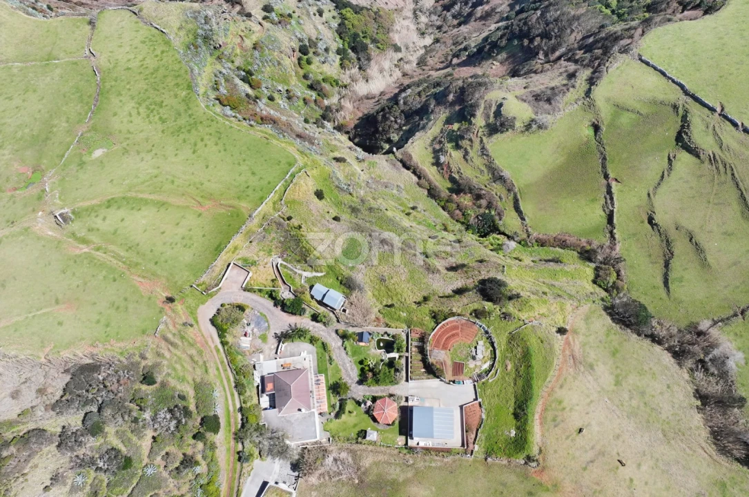 Moradia T6 para Venda em Santa Barbara Foto 15