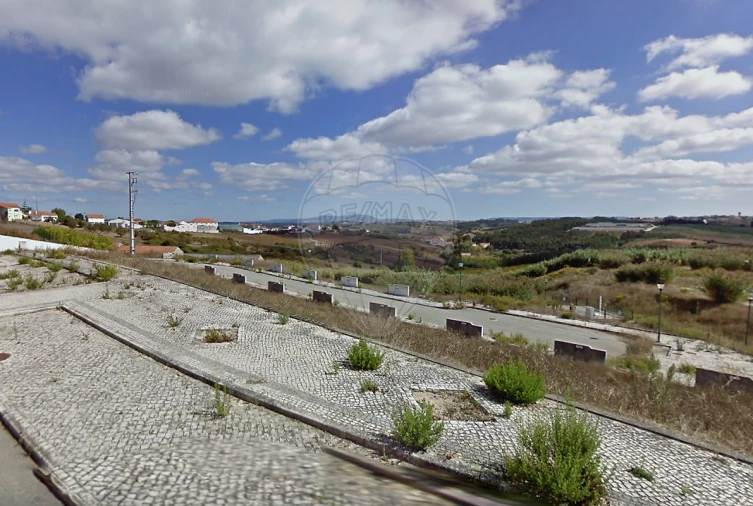 Terreno para Venda em Miragaia e Marteleira Foto 2