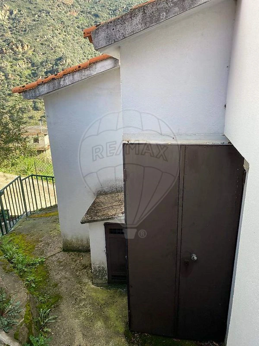 Armazém para Venda em Mogadouro, Valverde, Vale de Porco e Vilar de Rei Foto 25