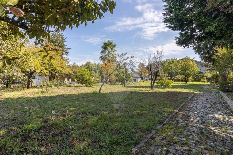 Quinta T4 para Venda em Gondomar (São Cosme), Valbom e Jovim Foto 10