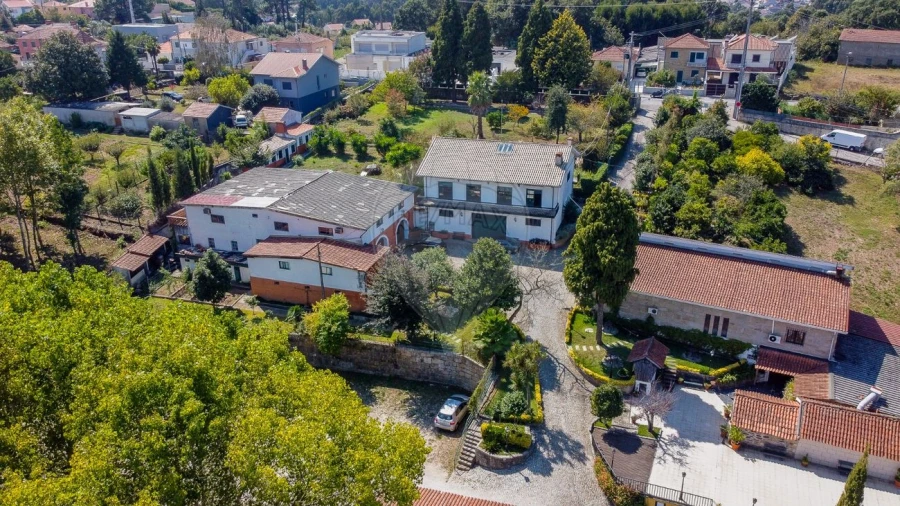 Quinta T4 para Venda em Gondomar (São Cosme), Valbom e Jovim Foto 2