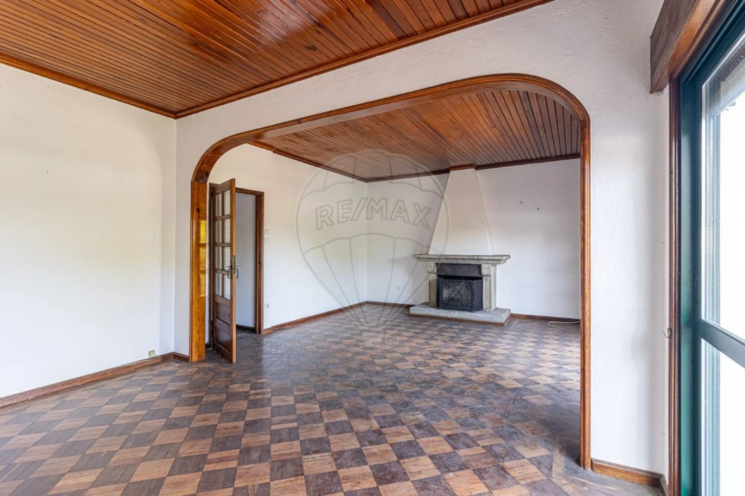 Quinta T4 para Venda em Gondomar (São Cosme), Valbom e Jovim Foto 12