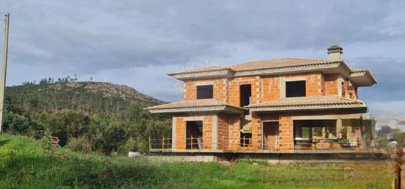 Moradia T5 para Venda em Mação, Penhascoso e Aboboreira Foto 2