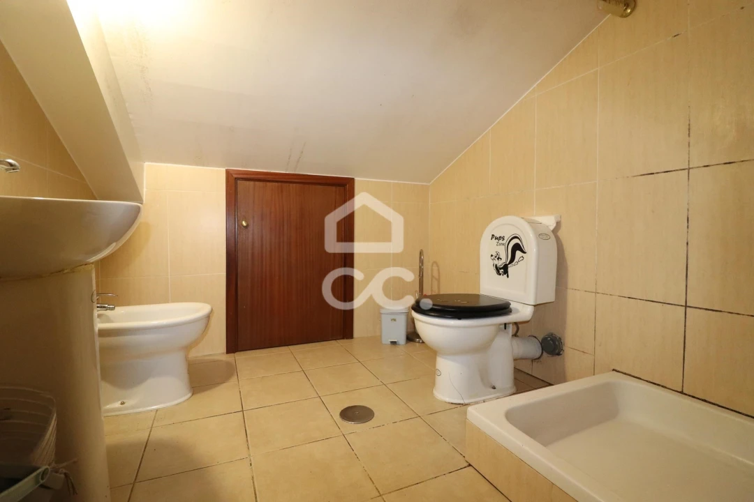 Apartamento T7 para Venda em São Martinho do Bispo e Ribeira de Frades Foto 16