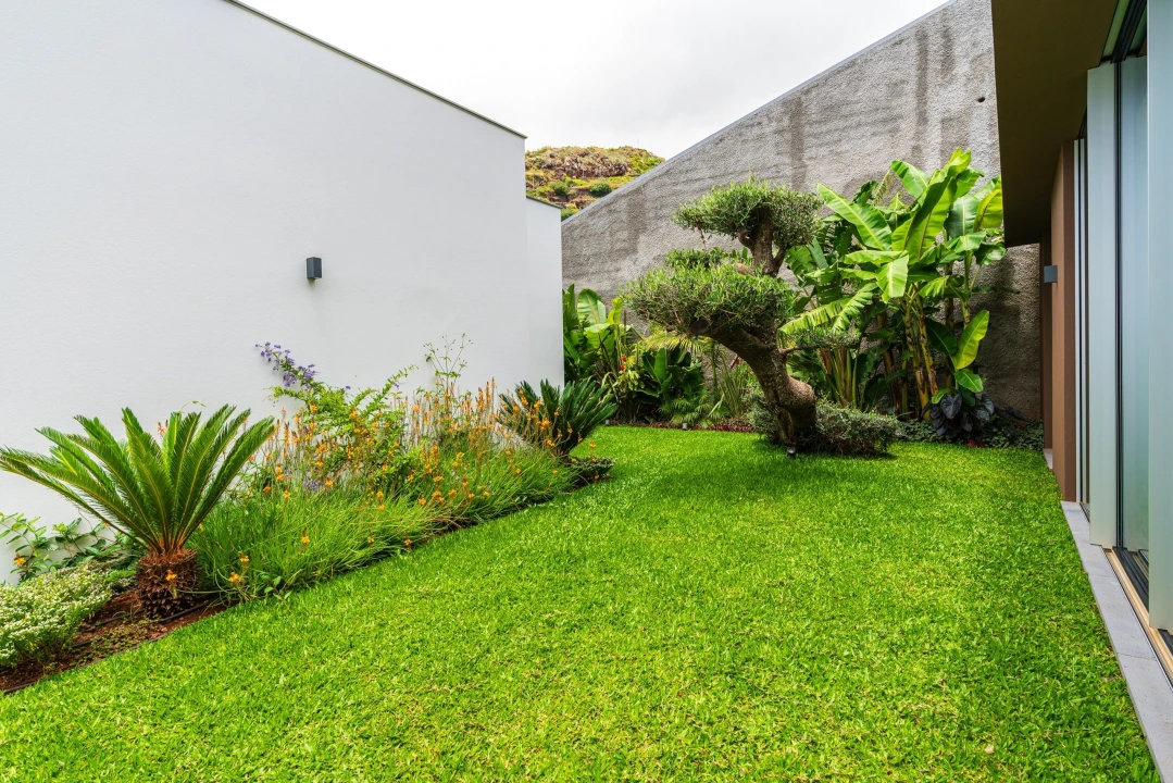 Moradia T3 para Venda em Quinta Grande Foto 36