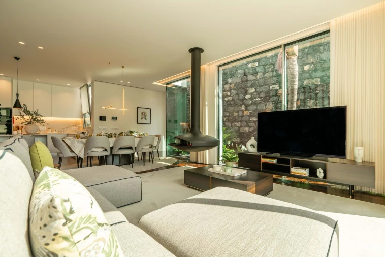 Moradia T3 para Venda em Quinta Grande Foto 56