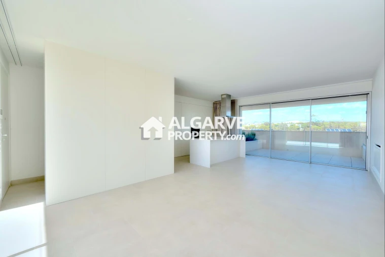 Apartamento T2 para Venda em Quarteira Foto 6