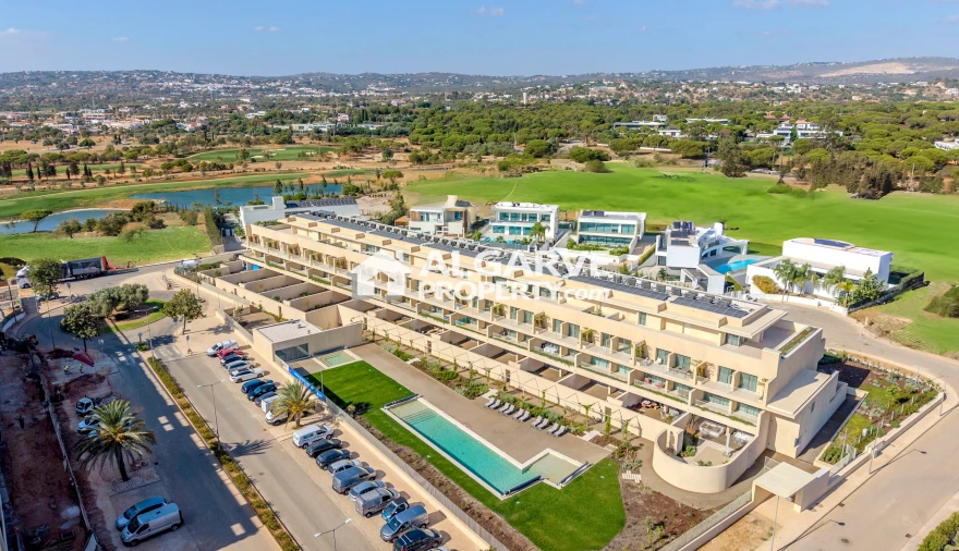 Apartamento T2 para Venda em Quarteira Foto 20