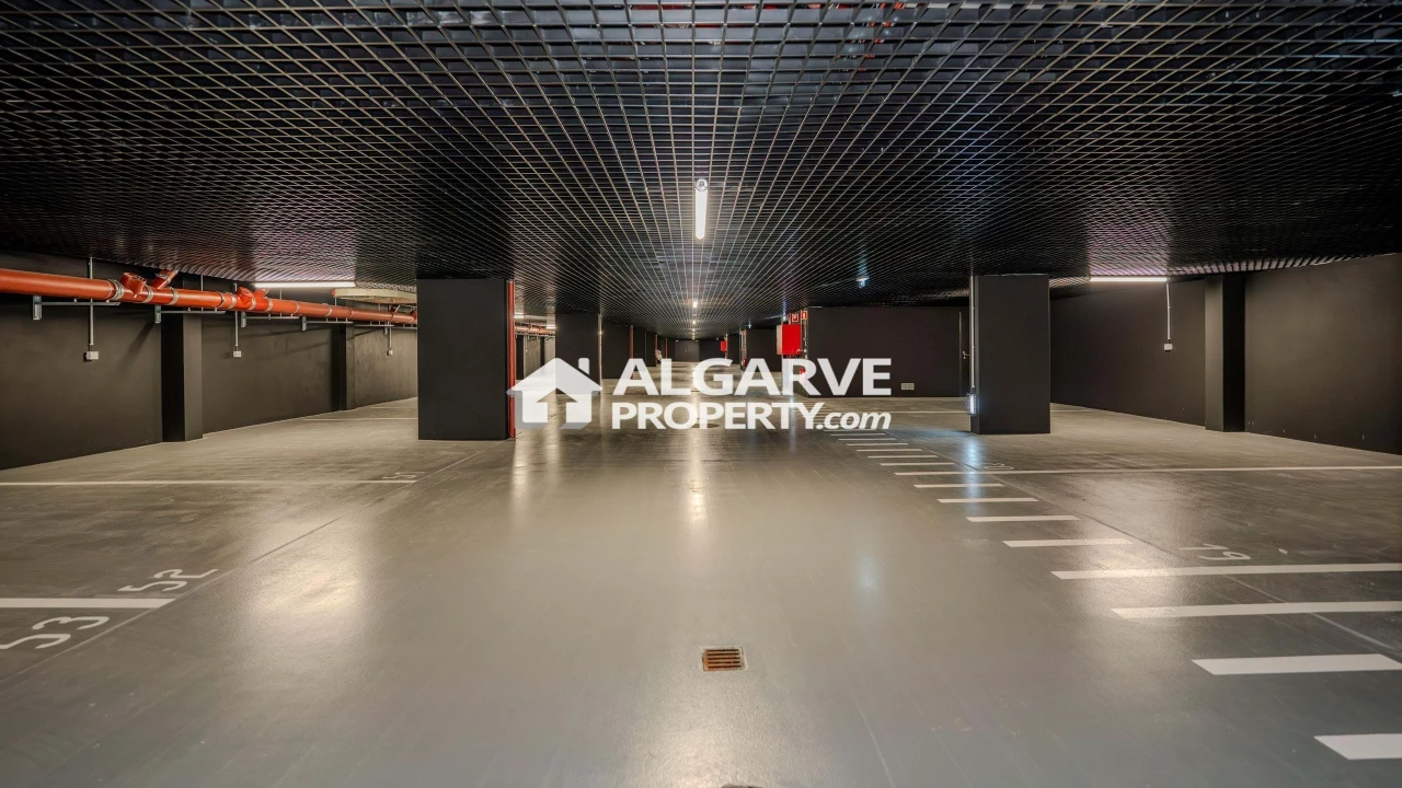 Apartamento T2 para Venda em Quarteira Foto 17