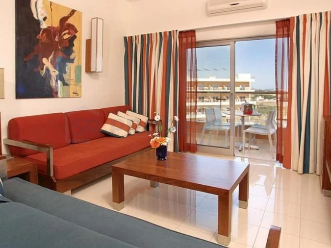 Apartamento T1 para Venda em Albufeira e Olhos de Água Foto 2